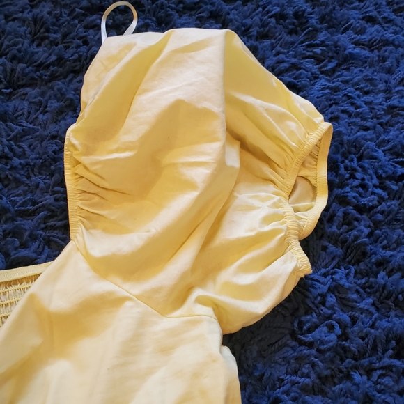 YELLOW DRESS - Picture 4 of 7